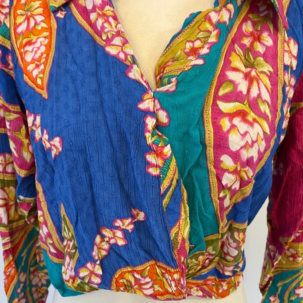 Colorful Floral Women's Top haute hippie - Picture 2 of 8
